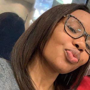 Meet your Posher, Arryana